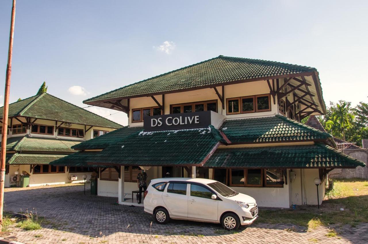 Ds Colive Marina Airport Hotel Semarang Exterior foto